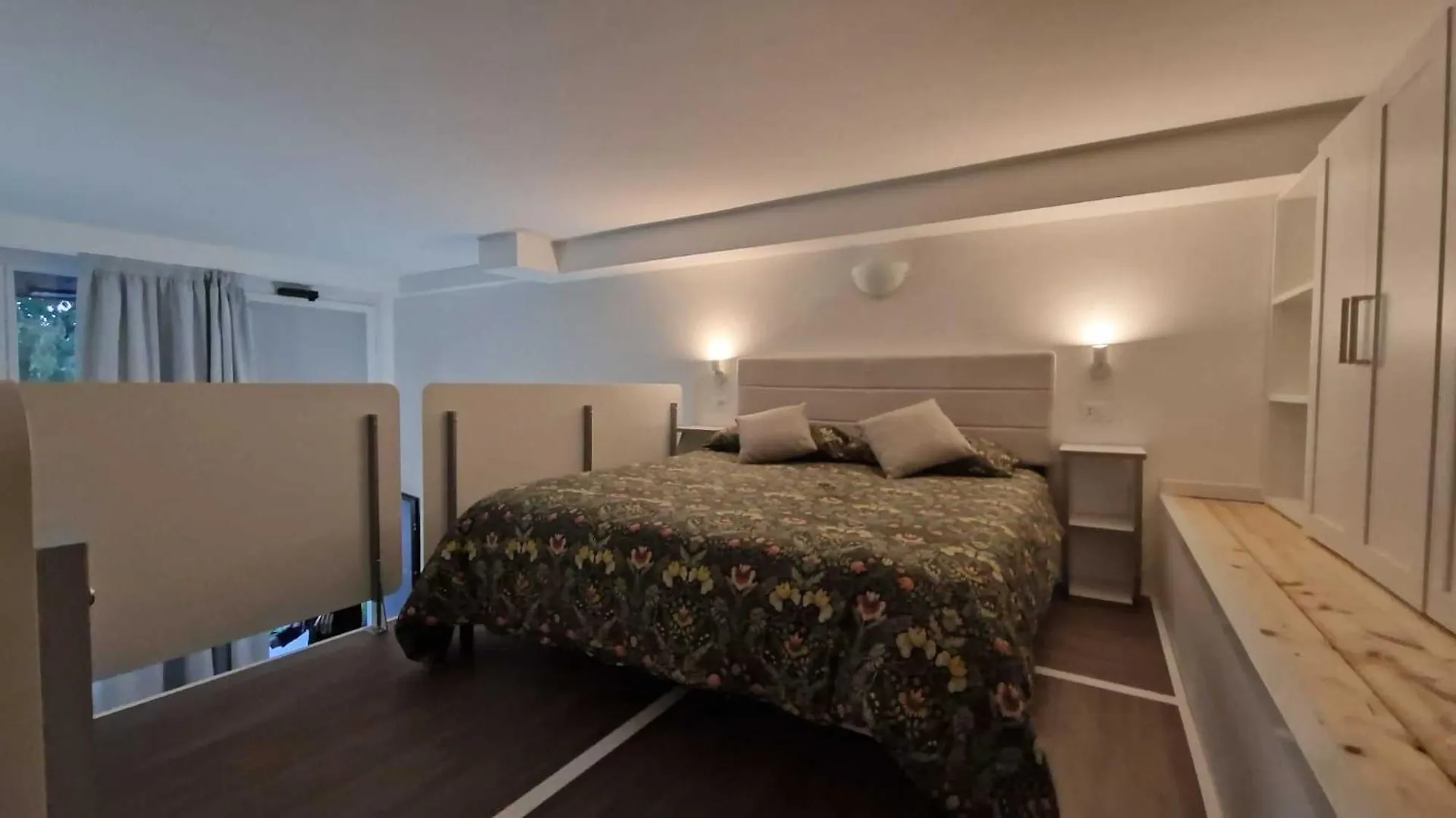 Fantastic Loft Famagosta Parkingnetflix Apartment Milan Italy