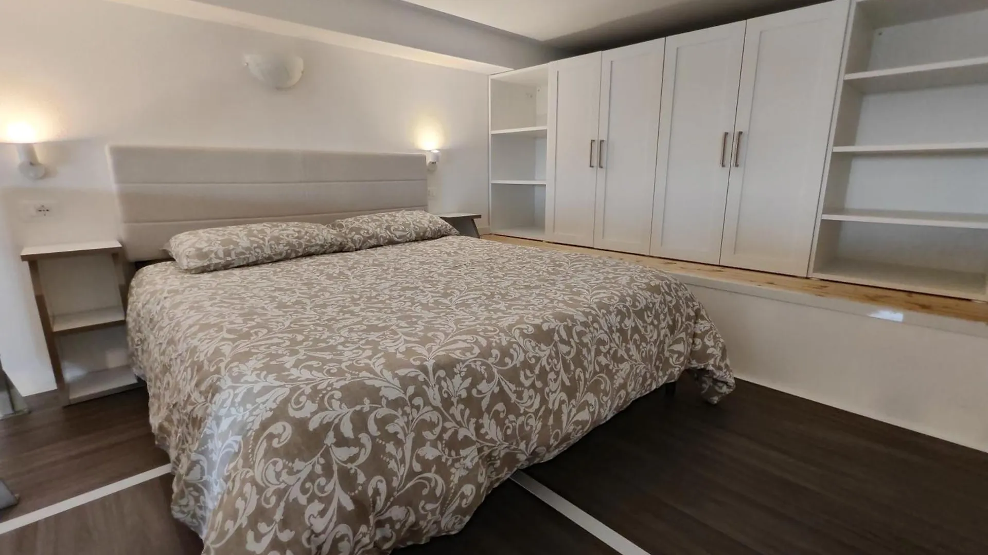 Fantastic Loft Famagosta Parkingnetflix Apartment Milan 0*,