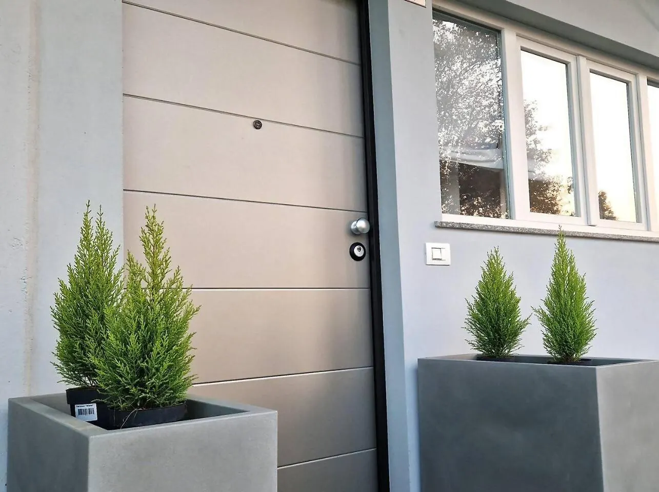 Fantastic Loft Famagosta Parkingnetflix Apartment Milan