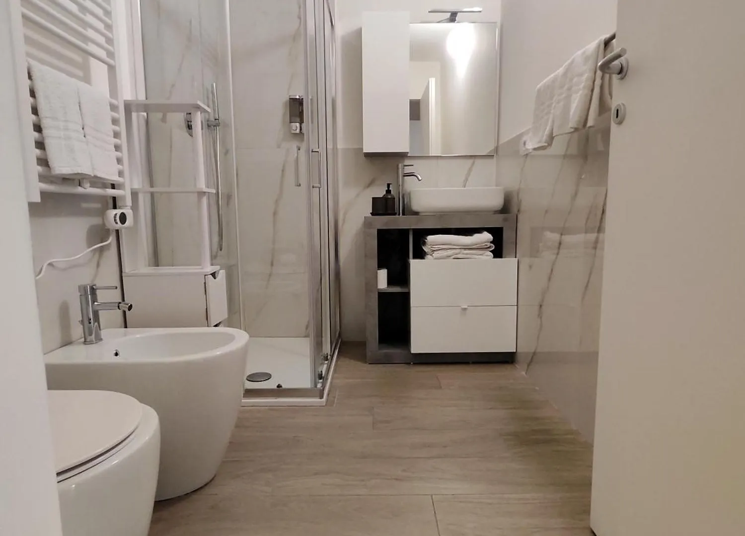 Fantastic Loft Famagosta Parkingnetflix Apartment Milan